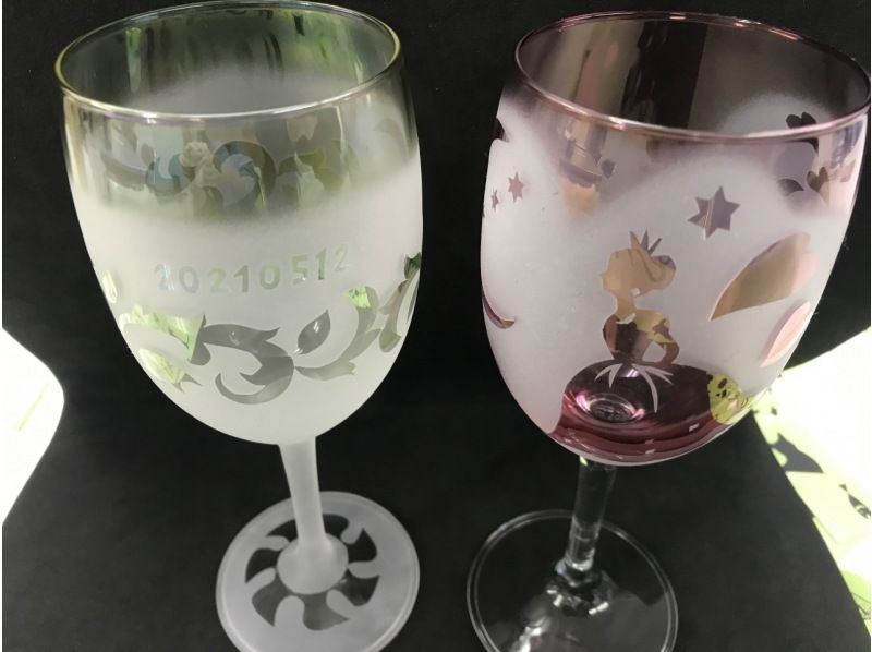 【浅草橋1分】おしゃれに乾杯！自作のワイングラスで飲むお酒は一層おいしいよ。（パープルorグリーン限定）