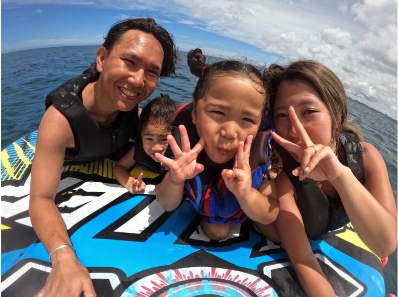 [Okinawa, Naha, Ginowan] Screaming sea play! Jet ski experience with the latest towing tube! Popular marine activity 2-piece set "A plan ♪"の紹介画像