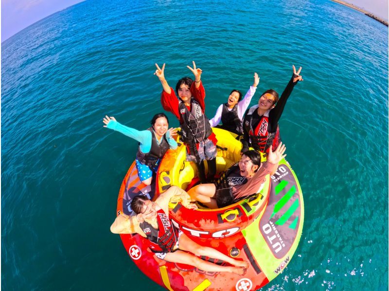 [Okinawa, Naha, Ginowan] Exhilarating to the max! Thrilling sea activities! Experience the latest rides and jet skis! The popular plan "Plan A" where you can choose two items on the dayの紹介画像