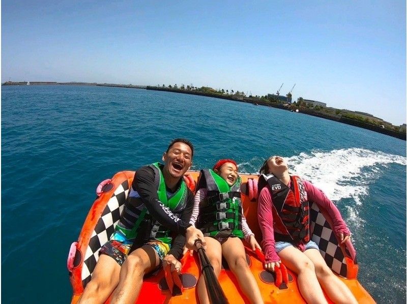 [Okinawa, Naha, Ginowan] Screaming sea play! Jet ski experience with the latest towing tube! Popular marine activity 2-piece set "A plan ♪"の紹介画像