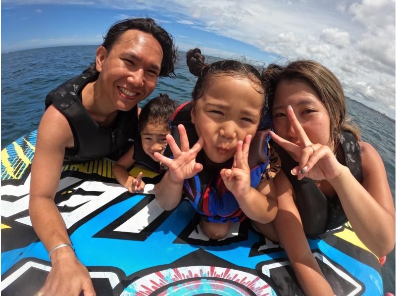 【沖縄・那覇・宜野湾】 爽快MAX!!絶叫系海遊び♪バナナボートにジェットスキー体験など!!当日現地で2点選べる大人気プラン『Aプラン♪』の紹介画像