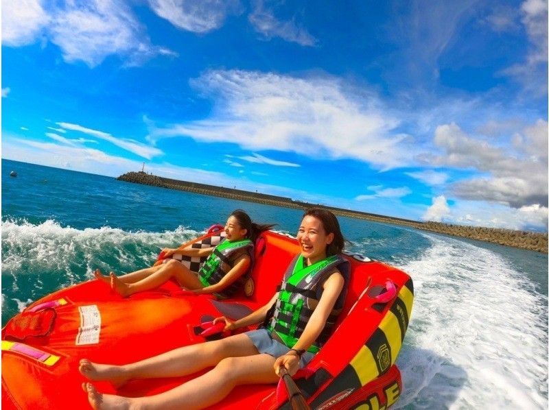 [Okinawa, Naha, Ginowan] Screaming sea play! Jet ski experience with the latest towing tube! Popular marine activity 2-piece set "A plan ♪"の紹介画像