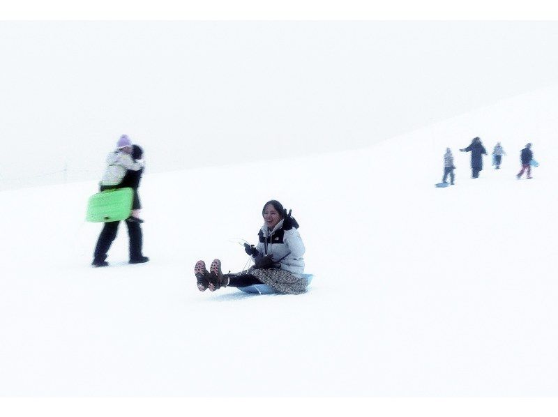 [Sapporo Moerenuma Park] Snowshoe experience & playing in the snow with everyone (half-day plan)の紹介画像