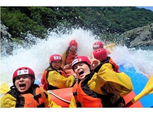 徳島県のラフティングの予約 日本旅行 オプショナルツアー アクティビティ 遊びの体験予約