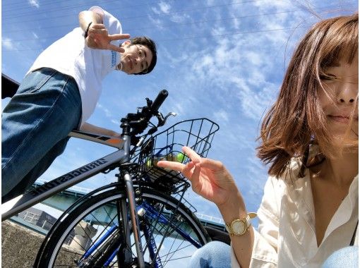 【兵庫・姫路】姫路駅から徒歩3分　「えきそば」券付き！　電動クロスバイクで爽快！姫路の城下町サイクリング（レンタサイクル）