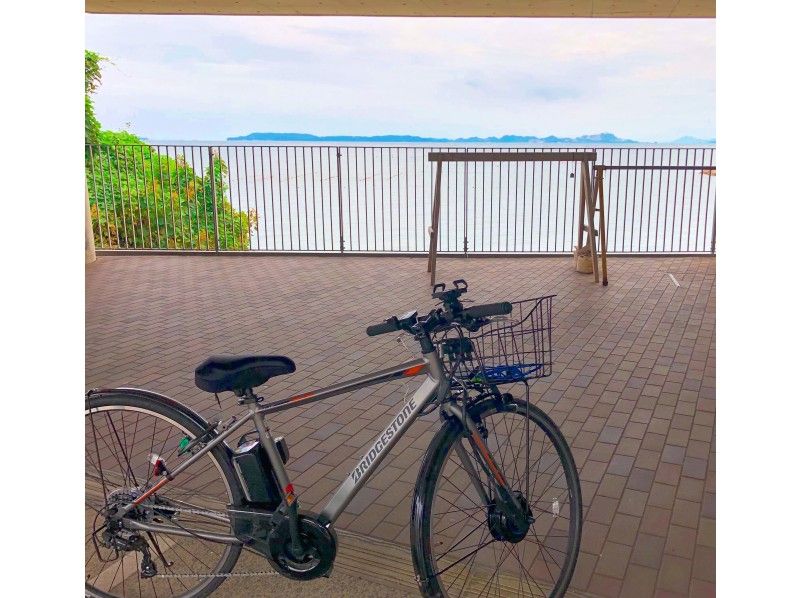 兵庫・姫路】姫路駅から徒歩3分 「えきそば」券付き！ 電動クロスバイクで爽快！姫路の城下町サイクリング（レンタサイクル） | アクティビティジャパン