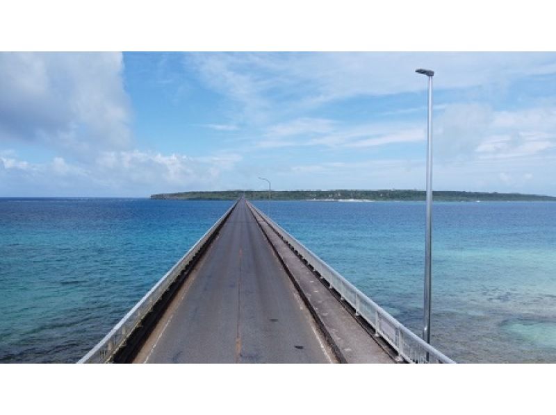 [Okinawa/Miyakojima] Be sure to cross the Irabu Ohashi Bridge!! ️3 hour tour!! ️の紹介画像