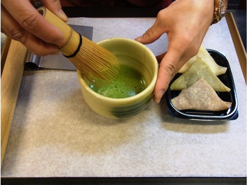 [Kyoto Prefecture / Kyoto City] Enjoy local gourmet food in Kyoto! Kyoto Lunch and raw Yatsuhashi making experienceの紹介画像