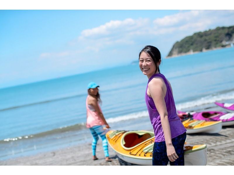 【湘南・逗子・1日カヤック】シーカヤックにのって冒険に出かけよう。ランチ、バスタオル、サービスドリンク付き★写真データプレゼントの紹介画像