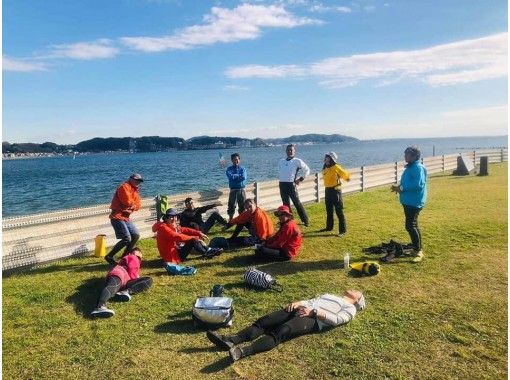 湘南 逗子 シーカヤックにのって海ごはんを食べに行こう ランチ付 アクティビティジャパン