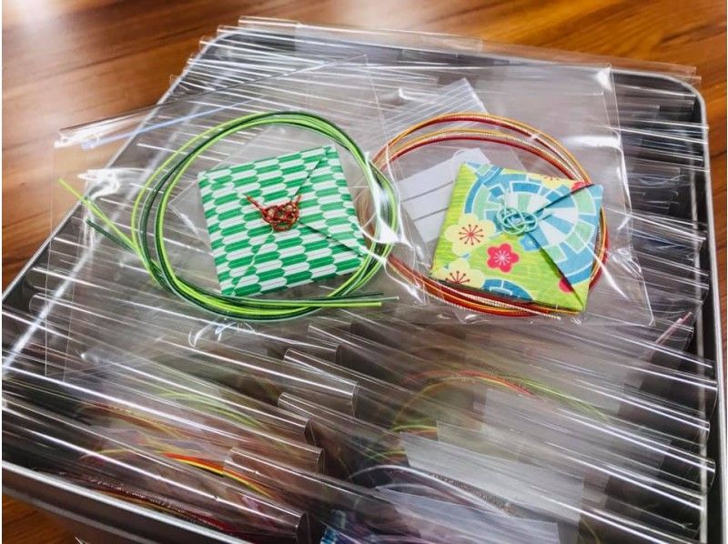 [Hiroshima city] Very popular ☆ Make a “Momiji” strap to connect the memories of your trip with mizuhiki｜Girls’ trips, couples, school trips, etc.の紹介画像