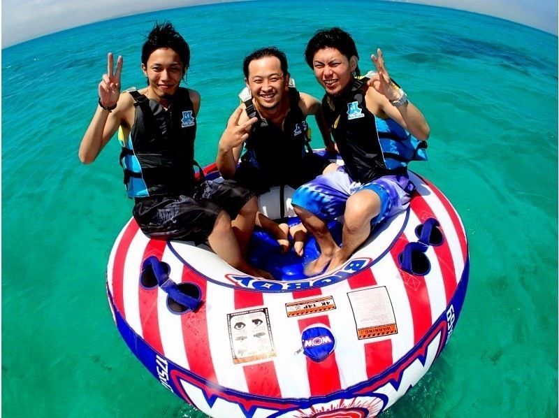 With a boarding ticket for Taketomi Island! [Okinawa / Ishigaki island] half-day all-you-can-play marine sports! Let's play 16 kinds of marine sports ♪ It's twice as fun as areaの紹介画像