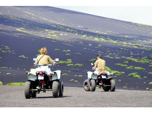 東京都 伊豆大島 四輪バギー体験 様々な道を進み非日常体験 普通免許で乗車可能 アクティビティジャパン