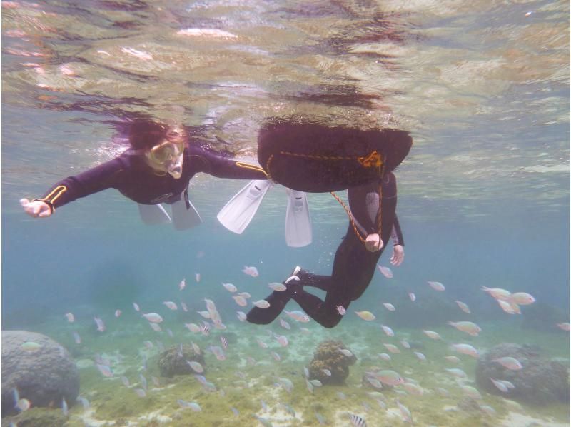 【 一組貸切 専用温水シャワー更衣室完備 5歳・2名様～】★バスタオル付★那覇から35分 本島南部自然海岸でのんびりとスノーケリングの紹介画像