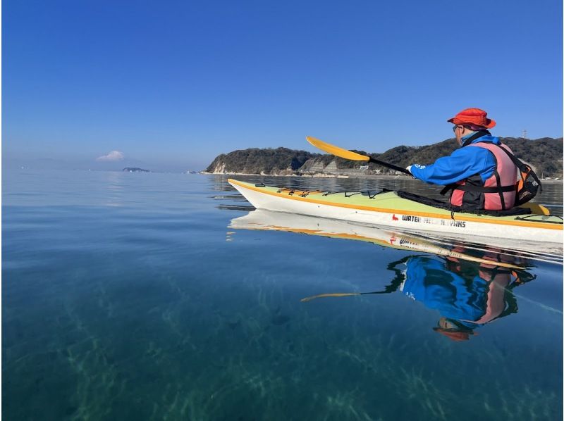 ★Beginners welcome [Shonan, Zushi, Beach Yoga & Kayaking Experience] Bath towels provided, changing rooms with plenty of amenities. Luxury beach yoga and kayaking experience planの紹介画像