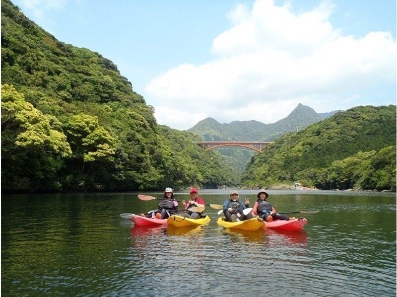 A thorough introduction to Yakushima kayak recommended experience tours!