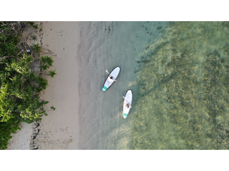 [Kohama Island] A small number of people will be held! SUP experience + drone video includedの紹介画像