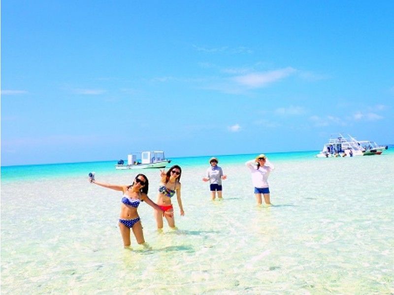 Recommended ★ Cheap [Ishigaki Island Diving / Phantom Island / 3.5 hours in the morning] Phantom Island Landing & AM Half-Day Experience Diving Boat Tour! ☆Free Photography☆Transportation Availableの紹介画像