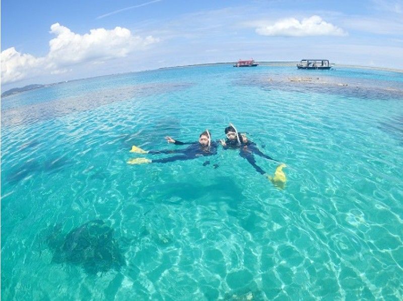 Recommended ★ Cheap [Ishigaki Island Diving / Phantom Island / 3.5 hours in the morning] Phantom Island Landing & AM Half-Day Experience Diving Boat Tour! ☆Free Photography☆Transportation Availableの紹介画像
