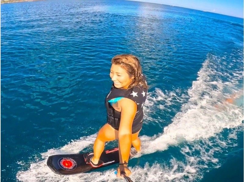 [冲绳/浦添/宜野湾] Flyboard，最新的牵引管等。您可以从您最喜欢的2种活动中选择！超值和流行的“C计划♪”の紹介画像