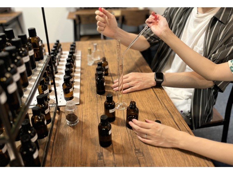 [Tokyo Omotesando / Harajuku] Original Perfume Making Experienceの紹介画像