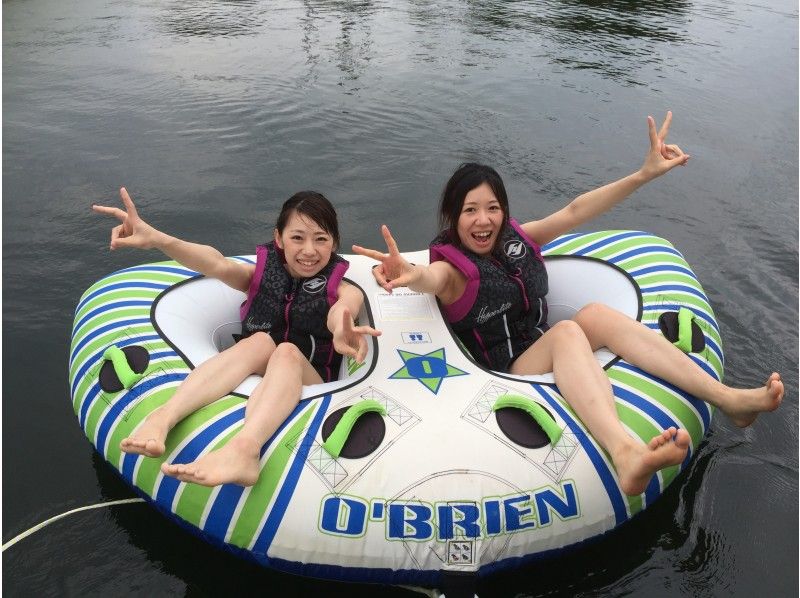 [Shiga / Lake Biwa] ☆ Thrilling ☆ Blow-off towing tube ☆ 彡 (banana boat or tube) experience ♪の紹介画像