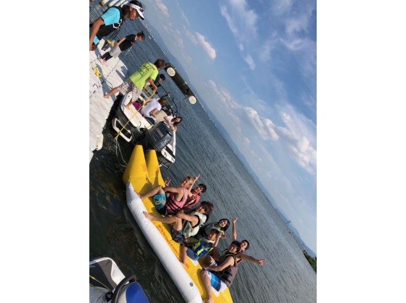 【滋賀・琵琶湖】☆スリル満点☆ぶっ飛びトーイングチューブ☆彡（バナナボートorチューブ）体験♪の紹介画像