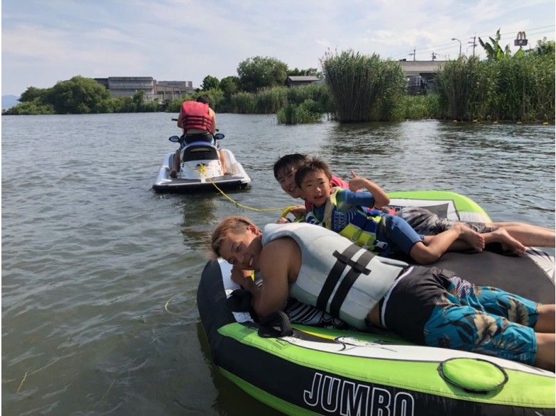【滋賀・琵琶湖】☆スリル満点☆ぶっ飛びトーイングチューブ☆彡（バナナボートorチューブ）体験♪の紹介画像