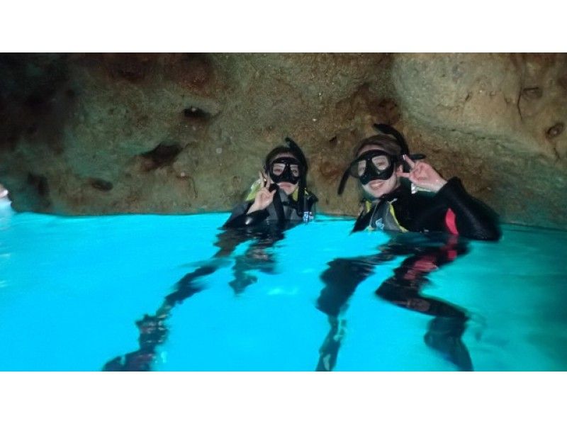 [Blue cave boat snorkel] + [2 types of jet marine sports] + [All-you-can-play beach] Beautiful facility! Nationwide travel support coupon OK!の紹介画像