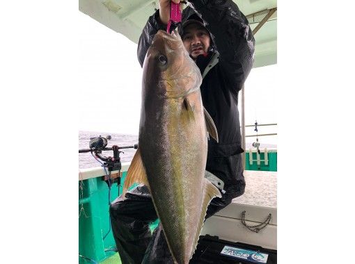 鹿児島 西之表市発 大物釣りプラン 初心者歓迎 手ぶら乗船可能 10kgオーバーの大型カンパチ クエ釣り アクティビティジャパン 鹿児島 西之表市発 大物釣りプラン 初心者歓迎 手ぶら乗船可能 10kgオーバーの大型カンパチ クエ釣り アクティビティジャパン