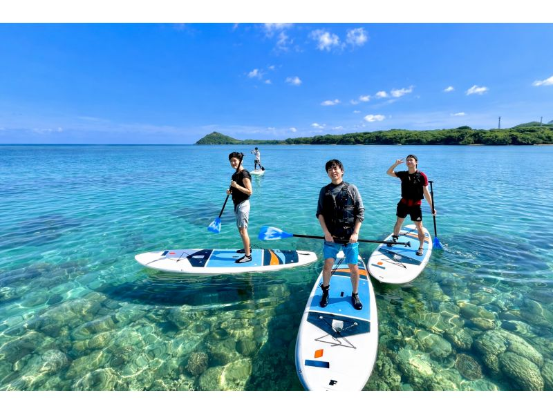 【石垣島】エメラルドグリーン広がる絶景の北部の海をSUP/カヤック体験✨遠浅のウミガメの産卵ポイントで開催‼️初心者向け✨写真動画無料！の紹介画像