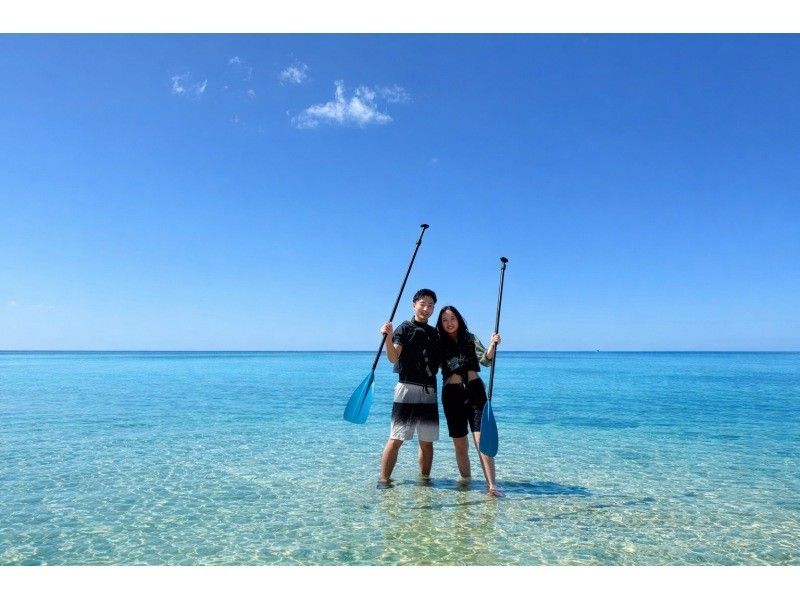 【石垣島】エメラルドグリーン広がる絶景の北部の海をSUP/カヤック体験✨遠浅のウミガメの産卵ポイントで開催‼️初心者向け✨写真動画無料！の紹介画像