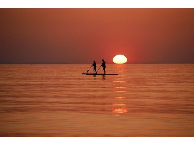 [Hyogo / Awaji Island] Play in the sea on Awaji Island! Let's do SUP in Keino Matsubara! If you row on the board, it's a different space. With a guide accompanying photo shoot ♪の紹介画像