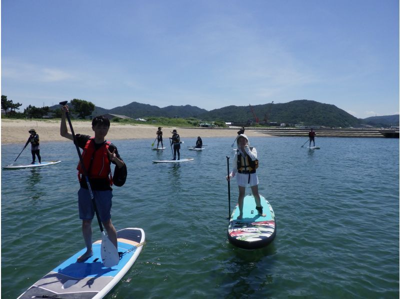 【兵庫/淡路島】在淡路島玩海！在Keino Matsubara做SUP吧！如果你在板上划船，那是一個不同的空間。有導遊陪同拍照♪の紹介画像