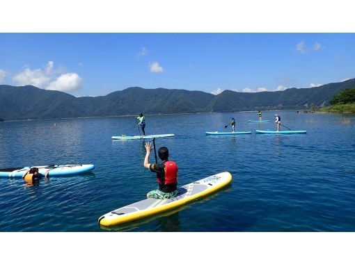 山梨県 富士五湖 本栖湖 Sup サップ 体験 初心者からok レクチャー付きツアー アクティビティジャパン