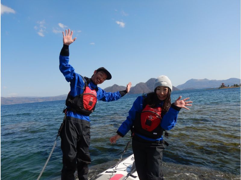 [Hokkaido, Lake Toya] Let's enjoy SUP relaxedly in the magnificent and beautiful caldera lake.