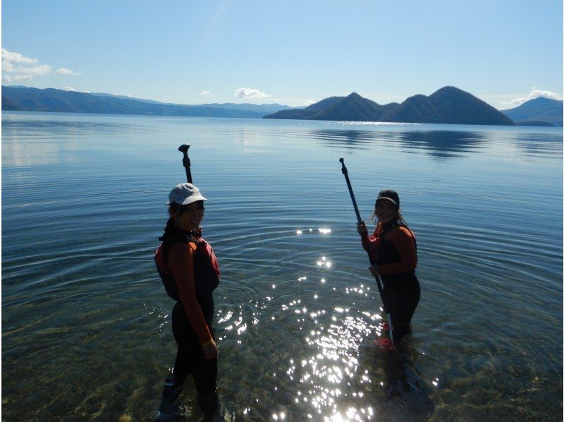 [Hokkaido, Lake Toya] Let's enjoy SUP relaxedly in the magnificent and beautiful caldera lake.