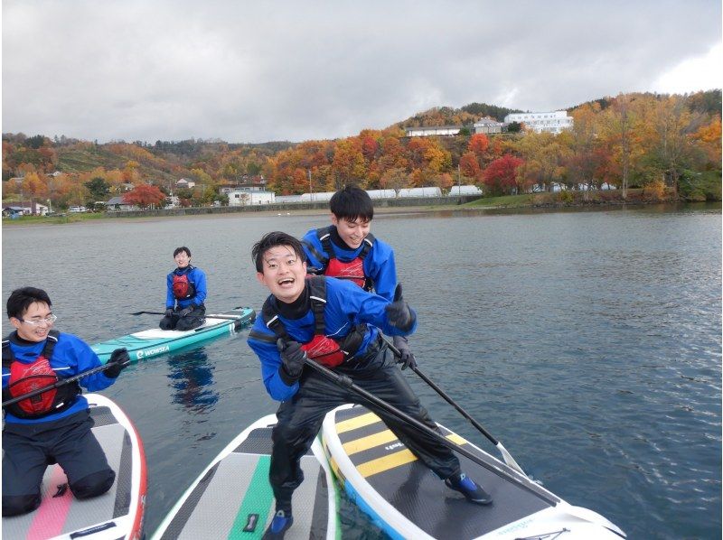 [Hokkaido, Lake Toya] Let's enjoy SUP relaxedly in the magnificent and beautiful caldera lake.