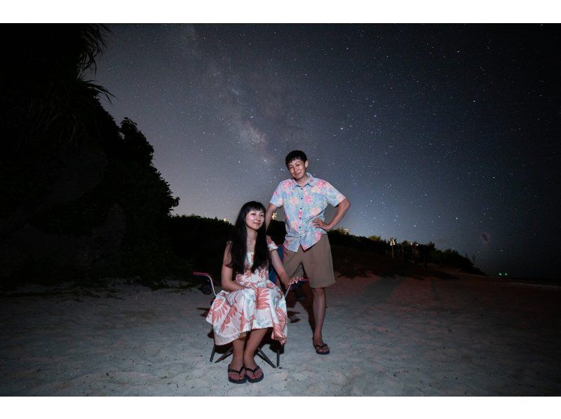 <Okinawa, Motobu> Starry sky photo and space walk at Sesoko Beach ☆彡 Each participant will have their photo taken with the stars in the background ☆彡 From families to couples and friends, reservations can be made on the day to make a surpriseの紹介画像