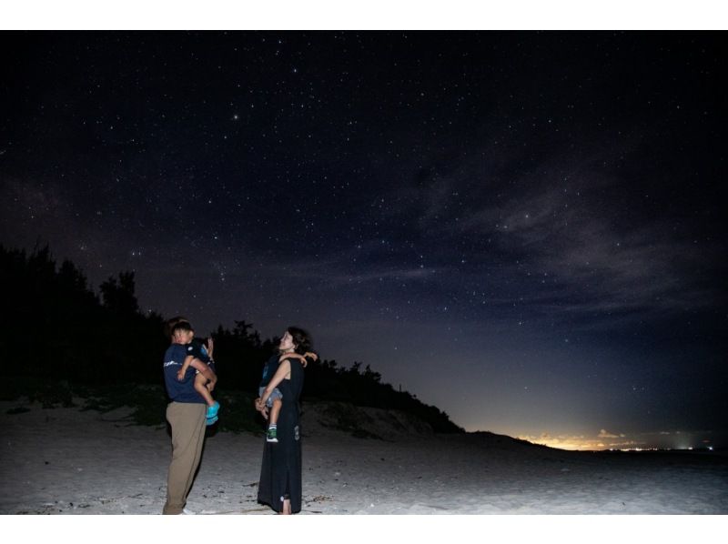 SALE <Okinawa, Motobu> Starry sky photo and space walk at Sesoko Beach ☆彡 Each participant will have a photo taken with the stars in the backgroundの紹介画像