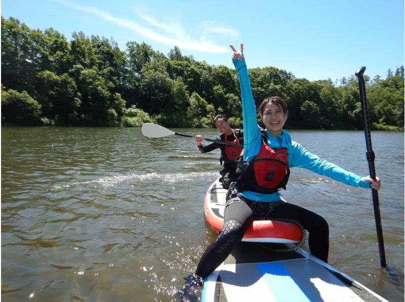 [Hokkaido / Niseko] Relaxing SUP experience in the clear stream Shiribetsu River!