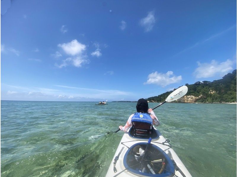 [Okinawa / Iriomote Island] More sea trip kayaks. Even for the first time, you can safely go to "Uninhabited Island Fukapanari"! or Romantic flight to "Takara Island" beyond the turquoise seaの紹介画像