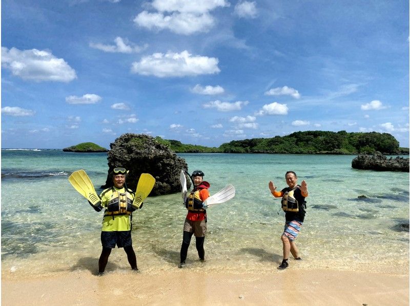 【沖縄・西表島】あれもこれもやりたい方は迷わずこれ、「島尽くし」。マングローブカヤック、シュノーケリング、滝遊び、洞窟探検を自由にアレンジ！の紹介画像