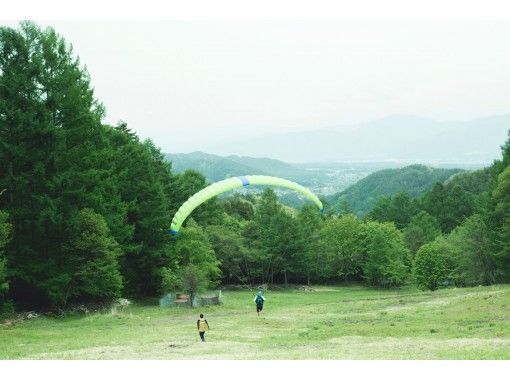 木曽 飯田 昼神のパラグライダー ハンググライダーの予約 日本旅行 オプショナルツアー アクティビティ 遊びの体験予約