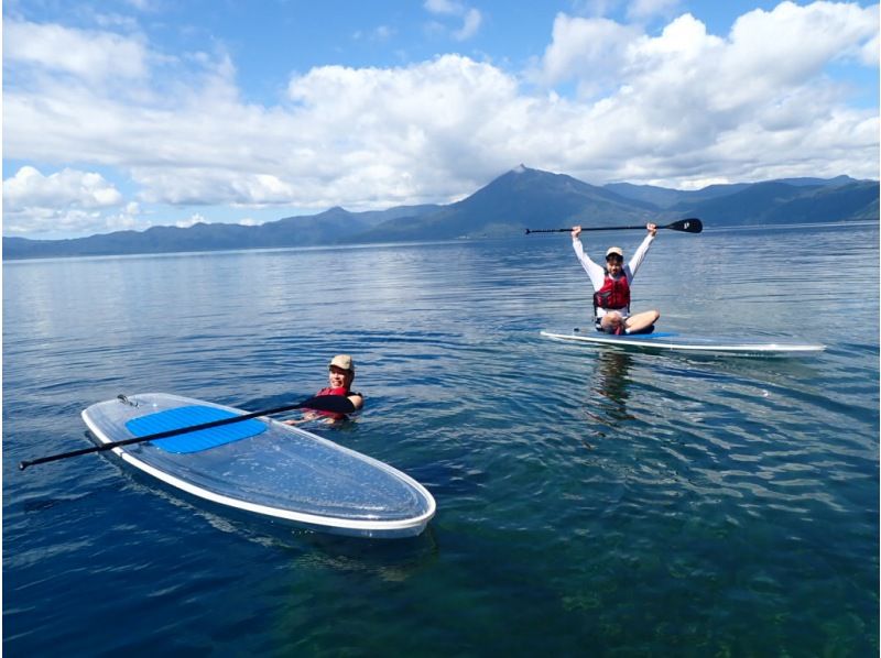 【手ぶらSUP】写真付き！北海道初上陸クリアSUPで、水質11年連続日本1位を誇る湖・川を体感！アメニティー各種無料！初心者、カップル歓迎！の紹介画像