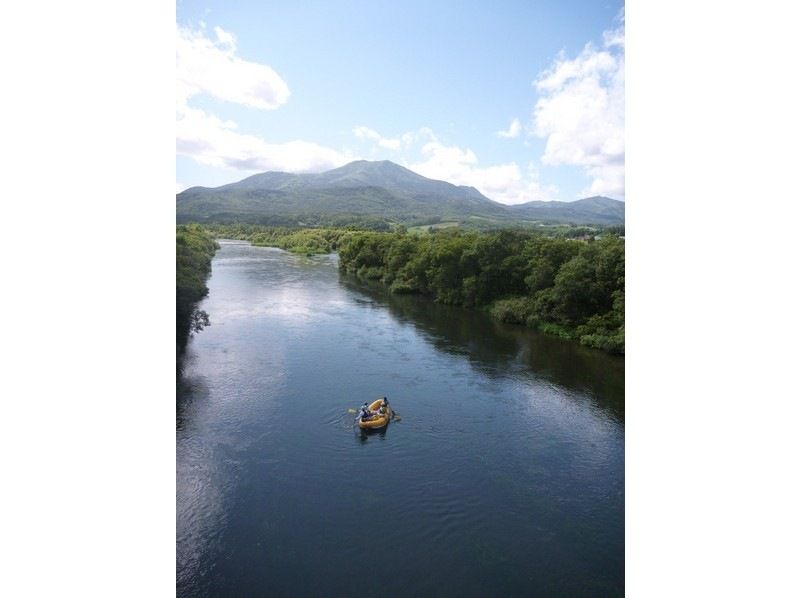 [Hokkaido ・ Niseko] Take a walk on the Shiribetsu River Rafting River going tour (1 group private tour! Pet 1 year oldの紹介画像