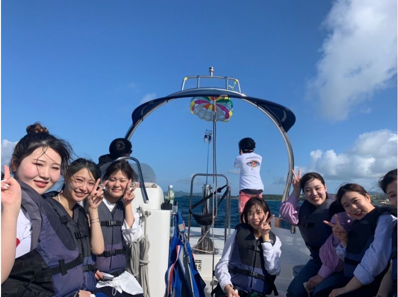 [Okinawa / Ishigaki Island] Parasailing up to 200m rope << Super Big Flight >>