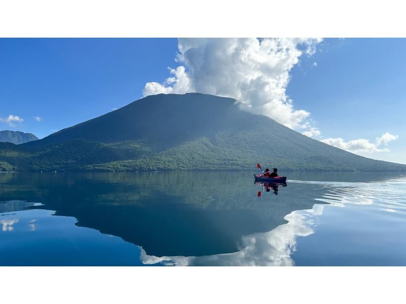 ≪早朝 7:30≫　日光中禅寺湖で絶景のカヌーツアー　少人数・貸し切り・写真付きの紹介画像