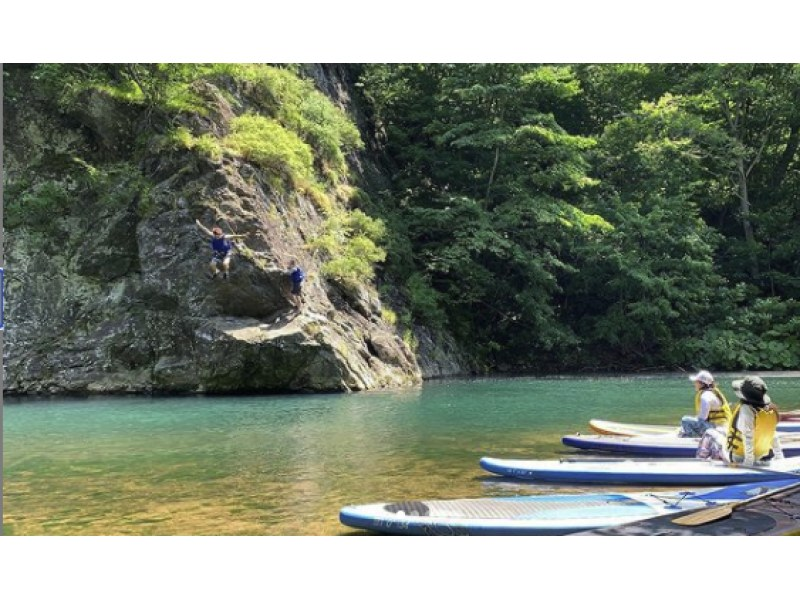 【札幌・定山渓】SUP ！スキルに併せて遊び方は色々！！～カップル・ファミリーにおすすめ～の紹介画像