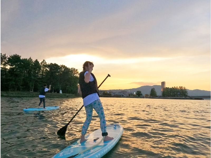 滋賀・琵琶湖】SUNSET on SUP | アクティビティジャパン